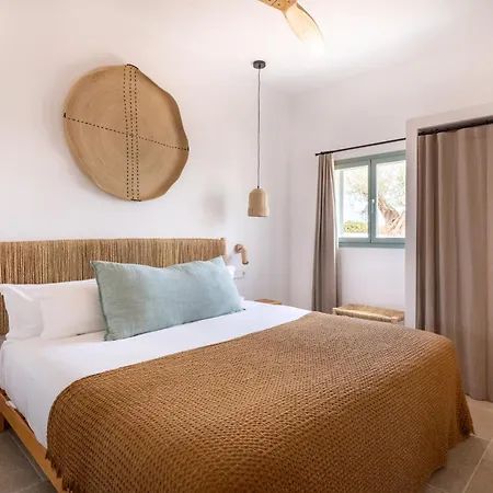 Apartamentos Punta Rasa Cala Saona Exterior photo